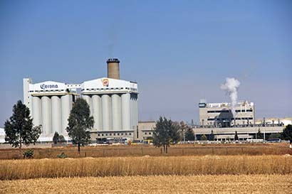 El presidente de la Cámara informó que se considera la posibilidad de realizar el proyecto en conjunto con Grupo Modelo. Instalaciones de la empresa cervecera ■ FOTO: MIGUEL ÁNGEL NÚÑEZ