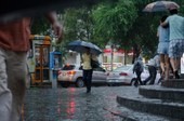 En imagen, fuerte lluvia en la capital del país. Foto Cuartoscuro / Archivo