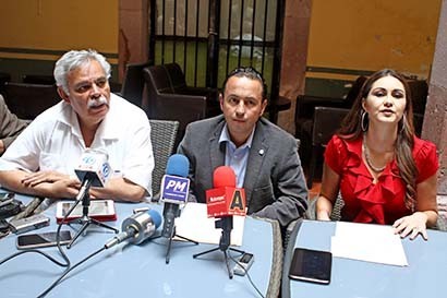 Líderes partidistas estatales ofrecieron conferencia de prensa este miércoles ■ FOTO: ANDRÉS SÁNCHEZ