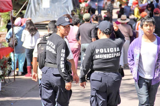 Seguridad Pública, sector con menos representación femenina, según estudio de Inegi ■ foto: miguel ángel núñez