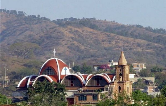 Vista panorámica de Tumbiscatío, Michoacán. Imagen tomada del perfil en Facebook Yo amo Tumbiscatío