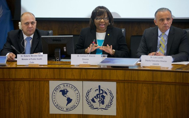 La doctora Carissa F. Etienne, directora de la Organización Panamericana de la Salud, informó acerca de la validación que otorgó la OMS a Cuba por erradicar el contagio de VIH y sífiles de madres a hijos. Foto Ap