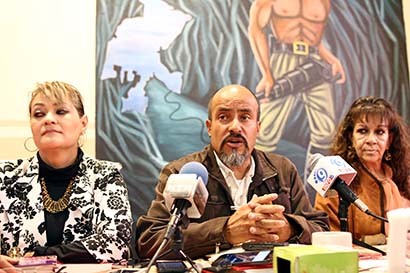 Conferencia de prensa encabezada por integrantes de la asociación Coordinadora del Magisterio Democrático Zacatecano sección 58 ■ FOTO: ANDRÉS SÁNCHEZ