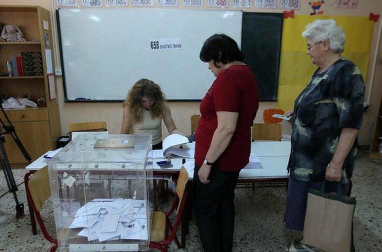 Votaciones en Atenas. Foto Xinhua
