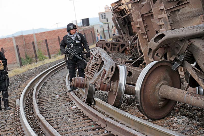 El 9 de octubre se descarriló el tren en la colonia Francisco E. García ■ foto: ernesto moreno