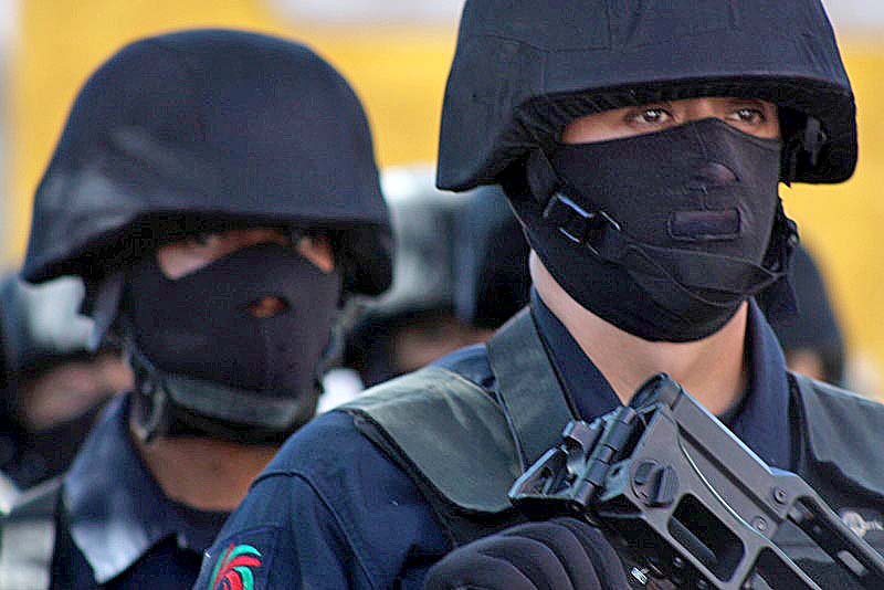Al sitio llegaron agentes de la Policía Estatal y personal del Ejército ■ foto: la jornada zacatecas