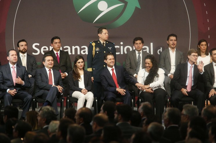 Enrique Peña Nieto indicó que la creación de empleos se ha logrado con la realización de la reformas estructurales. Foto Carlos Ramos Mamahua