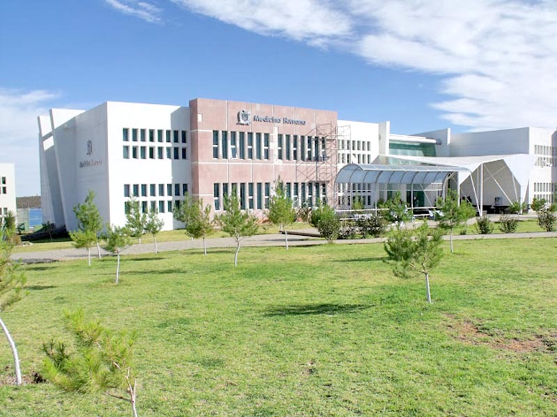 Aspecto de la unidad de Medicina en el Campus UAZ Siglo XXI ■ foto: la jornada zacatecas