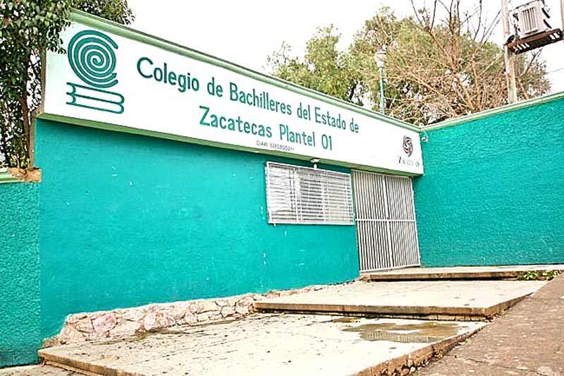Las actividades escolares en el plantel regresaron a la normalidad, luego de ser liberadas las instalaciones ■ foto: la jornada zacatecas