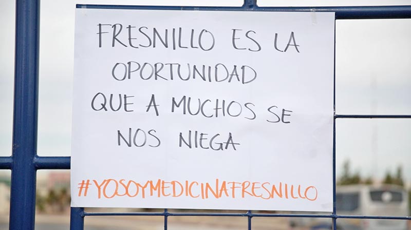 Estudiantes de Medicina Humana de El Mineral tomaron el Campus el pasado lunes ■ foto: MIGUEL áNGEL NíÑEZ