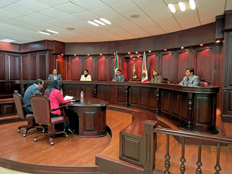 Aspecto del Pleno del Tribunal de Justicia Electoral del Estado de Zacatecas ■ FOTO: LA JORNADA ZACATECAS