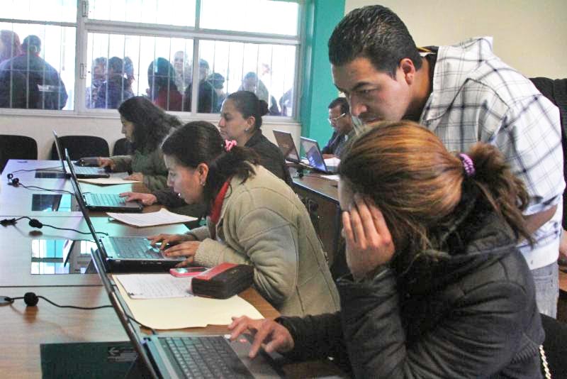Este martes inició la preinscripción para ingresar a preescolar, primaria y secundaria ■ foto: la jornada zacatecas