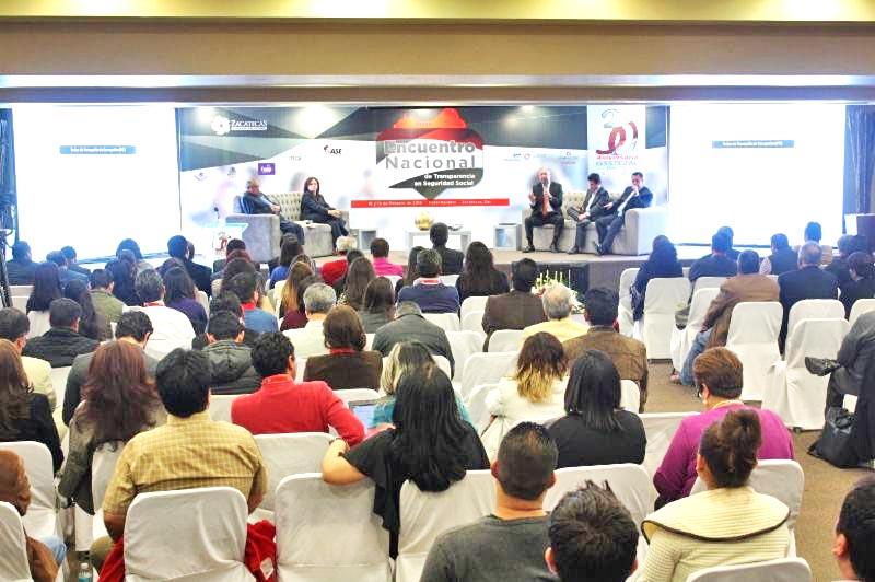 Aspecto del Encuentro Nacional de Transparencia en Seguridad Social ■ foto: la jornada zacatecas
