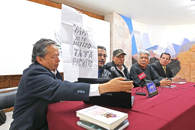 Ex braceros ofrecieron conferencia de prensa en la Legislatura local ■ FOTO: ANDRÉS SÁNCHEZ