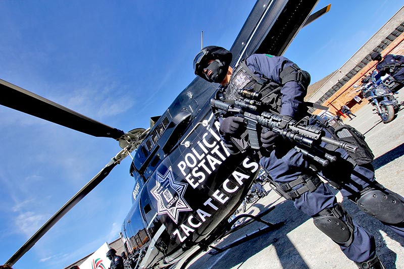 Helicóptero de la Policía Estatal participa en la búsqueda ■ fotos: la jornada zacatecas