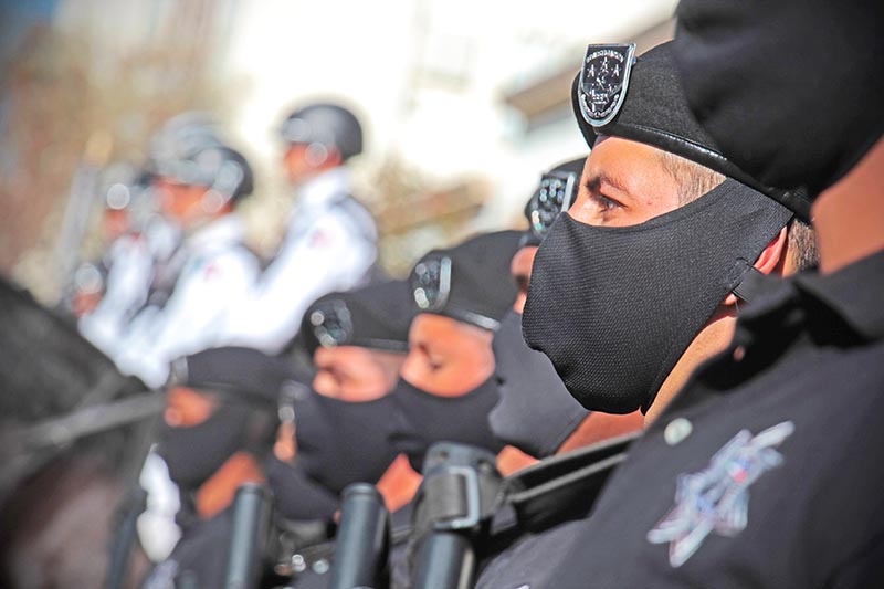 El titular de la SSP afirma que antes de que termine el actual sexenio el pueblo de Zacatecas tendrá una Policía Estatal confiable. Imagen del 14 de enero, durante la celebración del Día del Policía ■ FOTO: ERNESTO MORENO