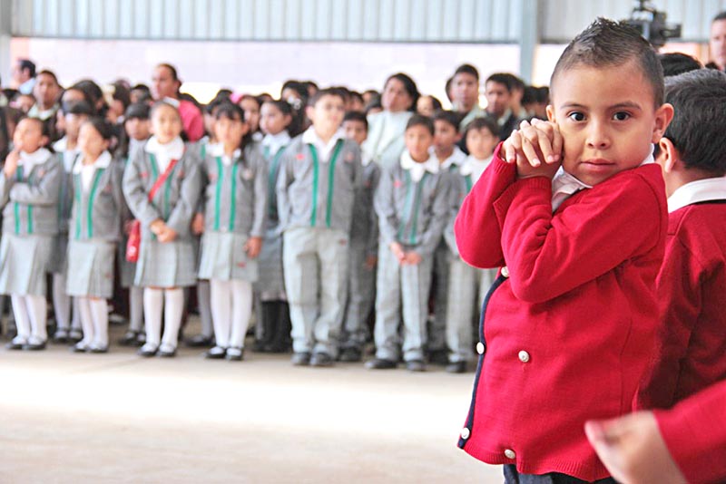 El programa de becas beneficia a 23 mil niños y jóvenes de la entidad, informan autoridades ■ foto: la jornada zacatecas