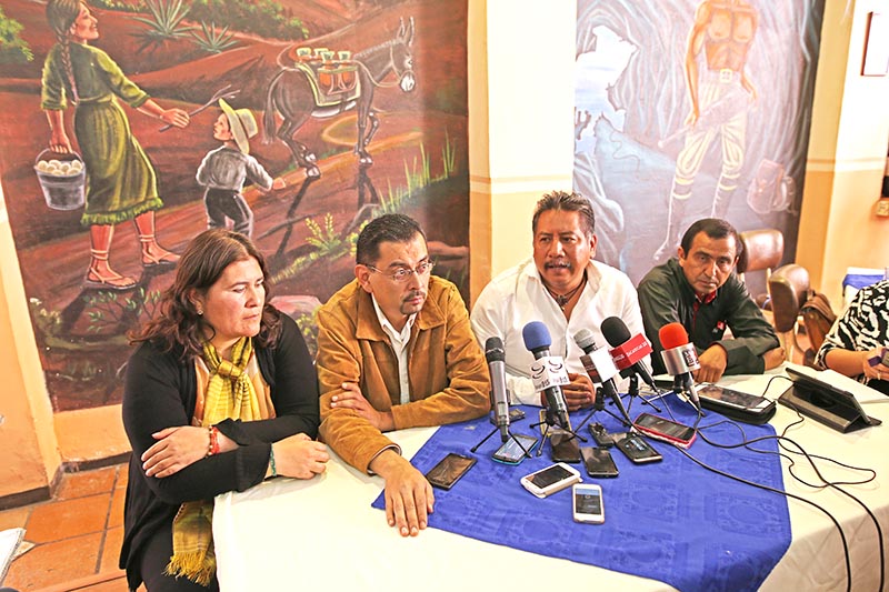 Conferencia de prensa ofrecida este lunes por integrantes de Unidad Democrática Nacional ■ FOTO: ANDRÉS SÁNCHEZ