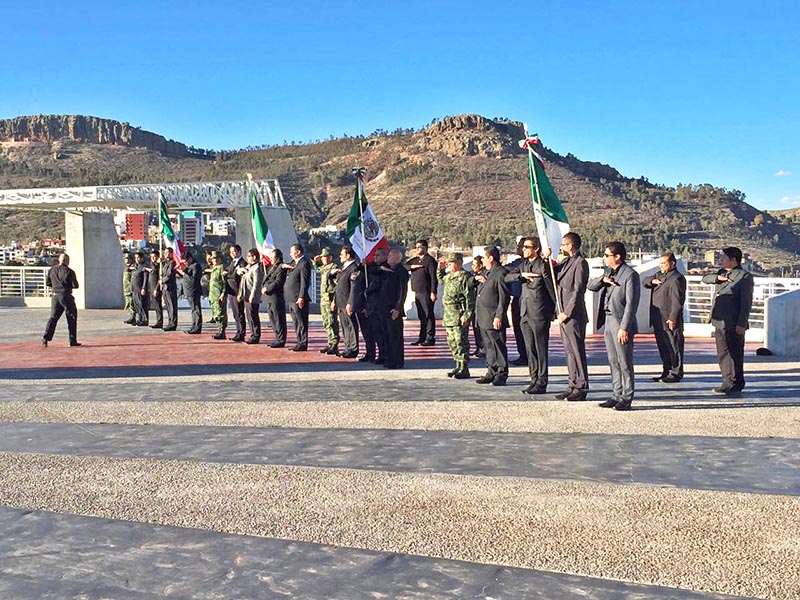 La ceremonia se realizó en el cerro de Las Bolsas ■ foto: la jornada zacatecas