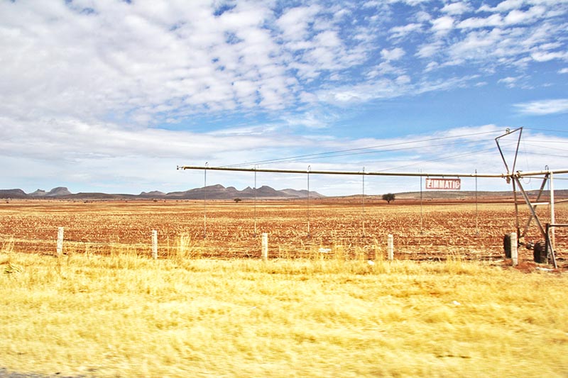 Con la modernización de equipos se ahorrará hasta 20% del costo de energía eléctrica, informan autoridades. Aspecto de un sistema de riego ■ FOTO: LA JORNADA ZACATECAS