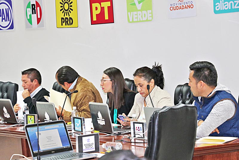 Aspecto de la sesión del Consejo General del IEEZ ■ FOTO: LA JORNADA ZACATECAS