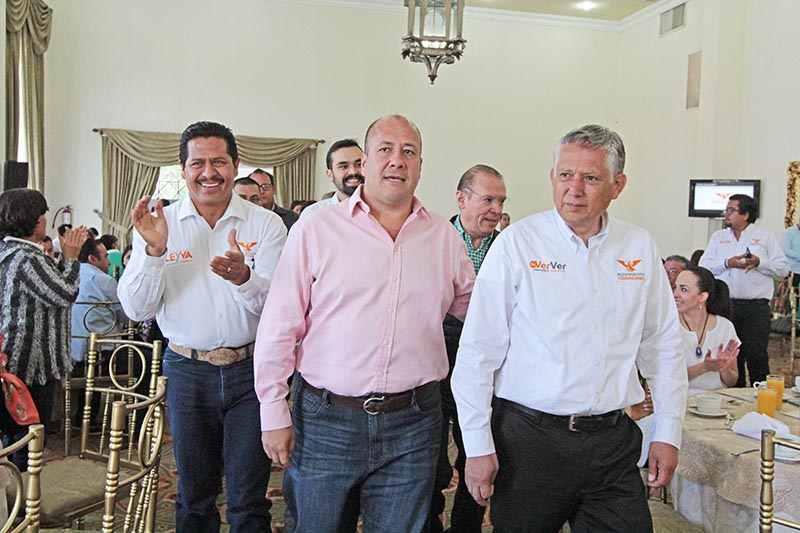 El alcalde Enrique Alfaro estuvo en Zacatecas en un evento organizado por Movimiento Ciudadano; asistieron otros personajes públicos ■ foto: ernesto moreno