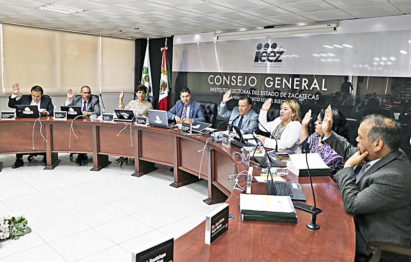 Imagen del Consejo General del IEEZ, órgano regulador de los comicios ■ FOTO: LA JORNADA ZACATECAS