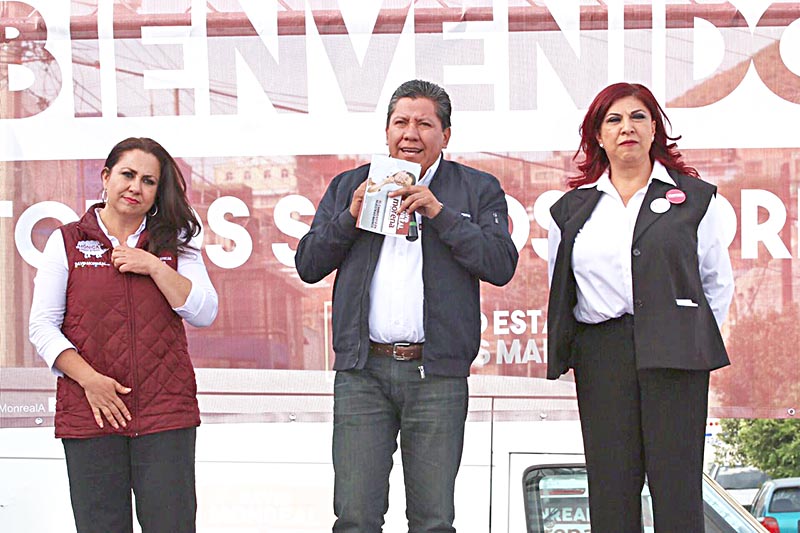 Soledad Luévano acompañó al candidato a gobernador por Morena ■ foto: la jornada zacatecas