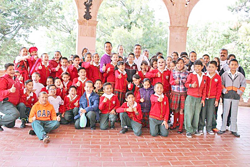 Tomaron parte en la jornada alumnos de las primarias Jesús González Ortega, Colegio Guillermo López de Lara y el Instituto Educativo de Zacatecas ■ foto: la jornada zacatecas