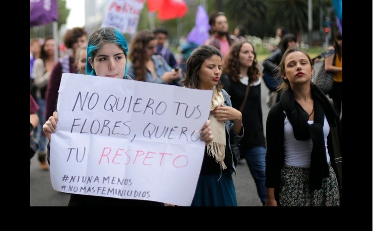 Movilización en el marco del día internacional de la mujer, en la Ciudad de México. Foto José Carlo González