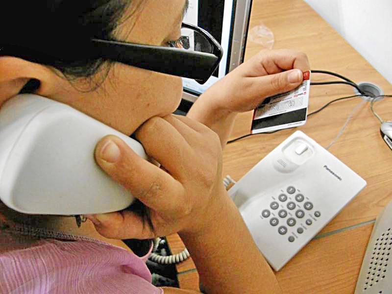 Autoridades señalaron la necesidad de reactivar la campaña para la prevención de las extorsiones telefónicas, a efecto de que la población no se deje engañar ■ FOTO: LA JORNADA ZACATECAS