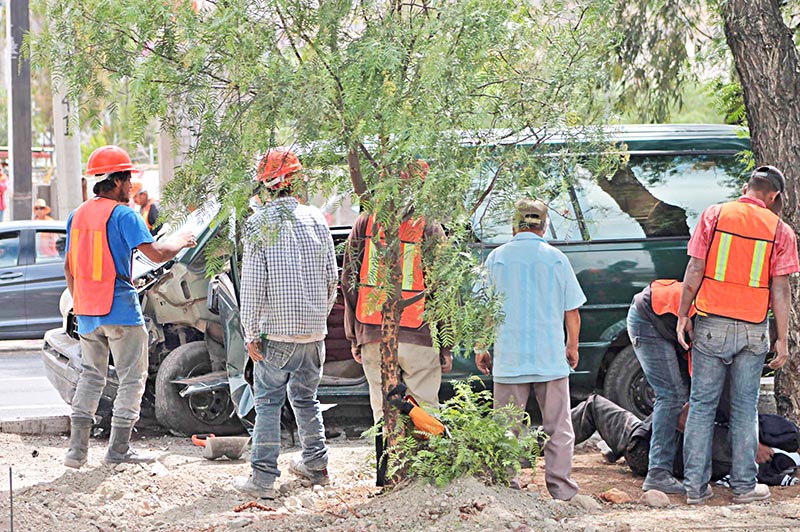 En el municipio de Zacatecas se registraron cinco accidentes, con resultado de un lesionado solamente ■ FOTO: RAFAEL DE SANTIAGO