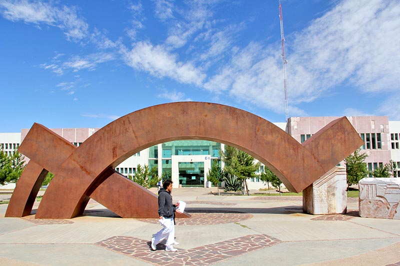 El Campus Siglo 21 ■ foto: la jornada zacatecas