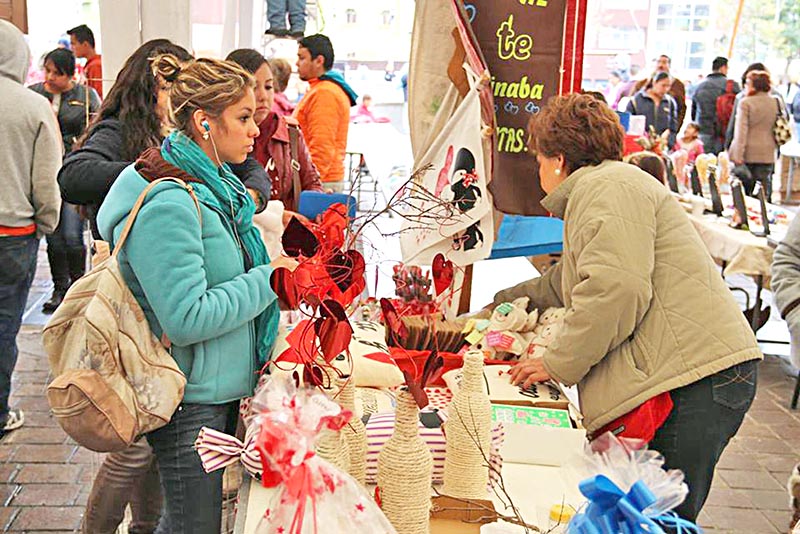 Ofrecerán un sinnúmero de productos y regalos alusivos al 10 de mayo ■ foto: la jornada zacatecas