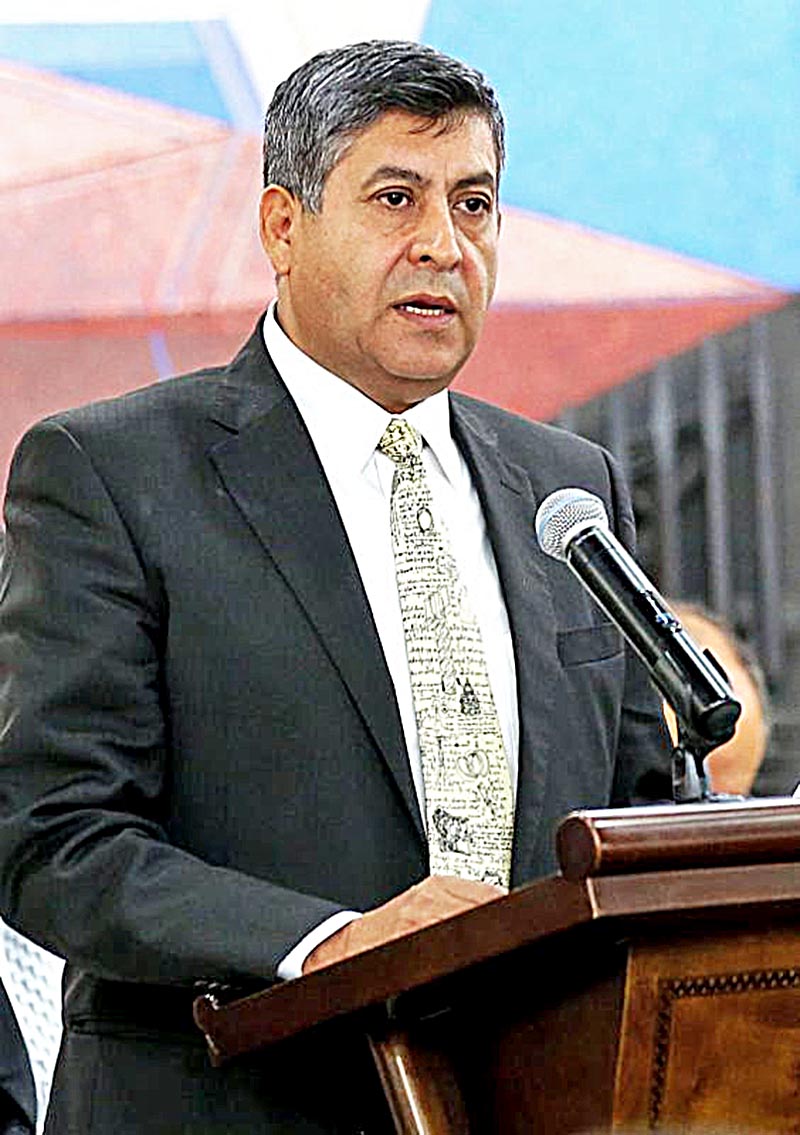 Jaime Santoyo Castro, secretario general de Gobierno, asegura que la Godezac está al margen del proceso electoral ■ FOTO: LA JORNADA ZACATECAS