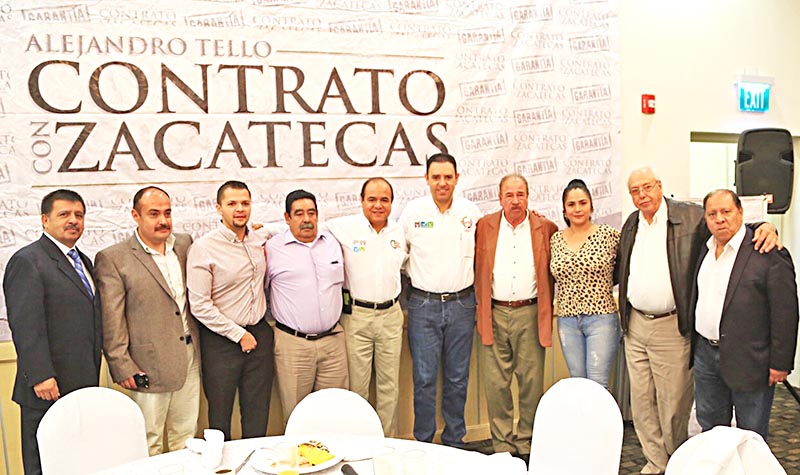Alejandro Tello se reunió con representantes de la Asociación de Gasolineros ■ foto: LA JORNADA ZACATECAS