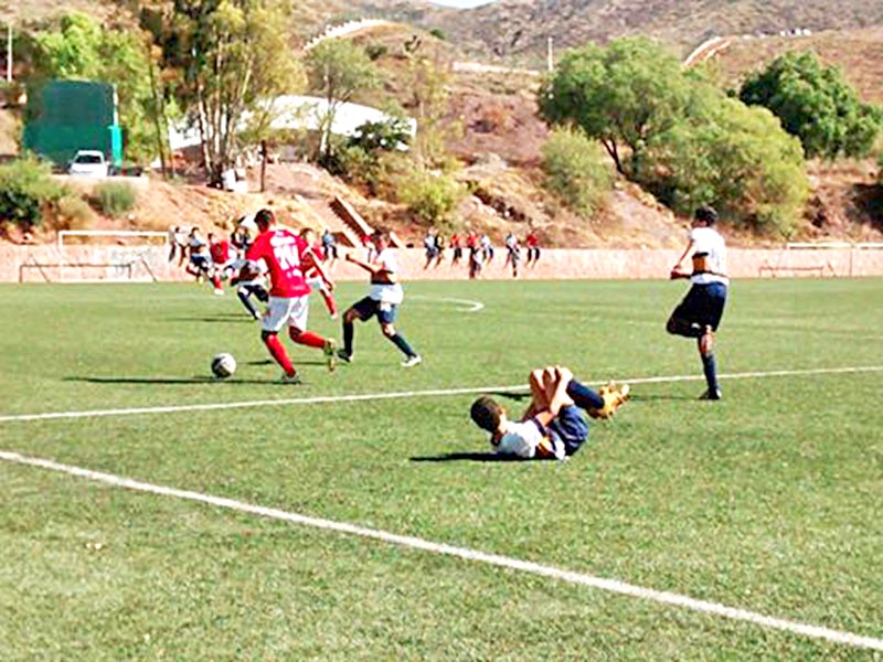 El partido de vuelta se desarrolló en la Unidad Deportiva Benito Juárez ■ foto: facebook mineros fc zacatecas