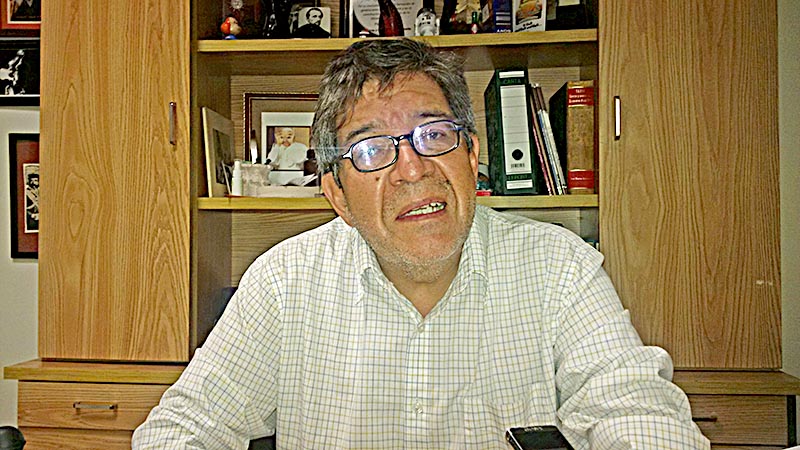 José Enciso Contreras, docente investigador jubilado de la Unidad Académica de Derecho ■ FOTO: alma ríos