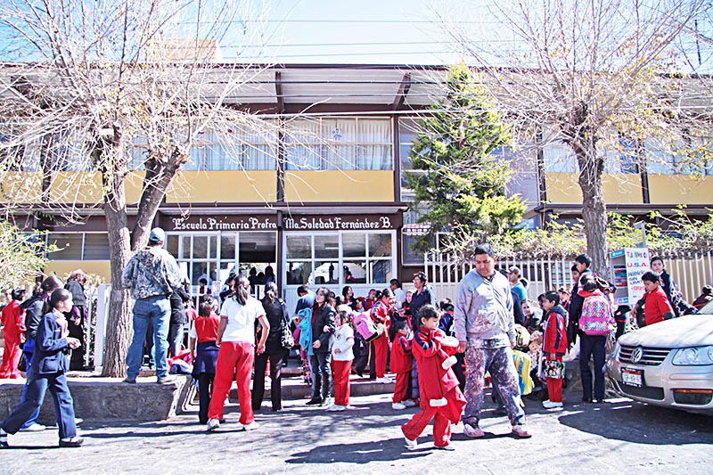 En la mayoría de las escuelas se ha decidido permanecer con el calendario de 200 días, expuso el secretario ■ foto: la jornada zacatecas