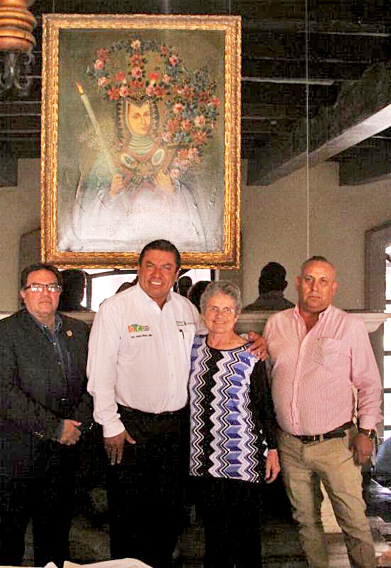 Mary Robinson y Barbara Peterson aparecen en la imagen con el subsecretario Artemio Ultreras ■ FOTO: LA JORNADA ZACATECAS