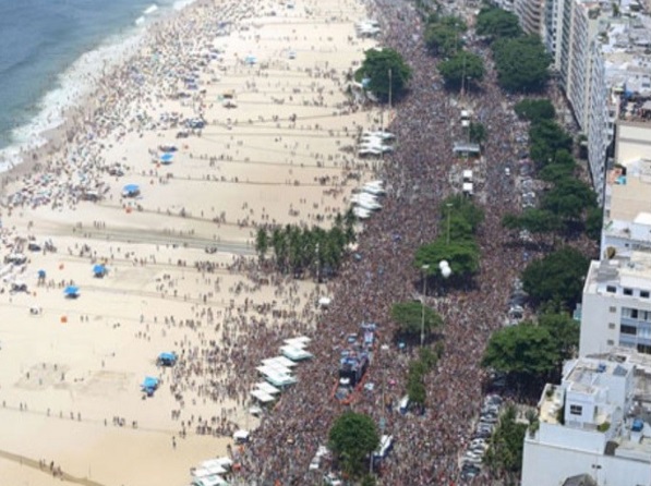 Aspecto de Río de Janeiro durante el carnaval, en febrero de este año. Foto Afp