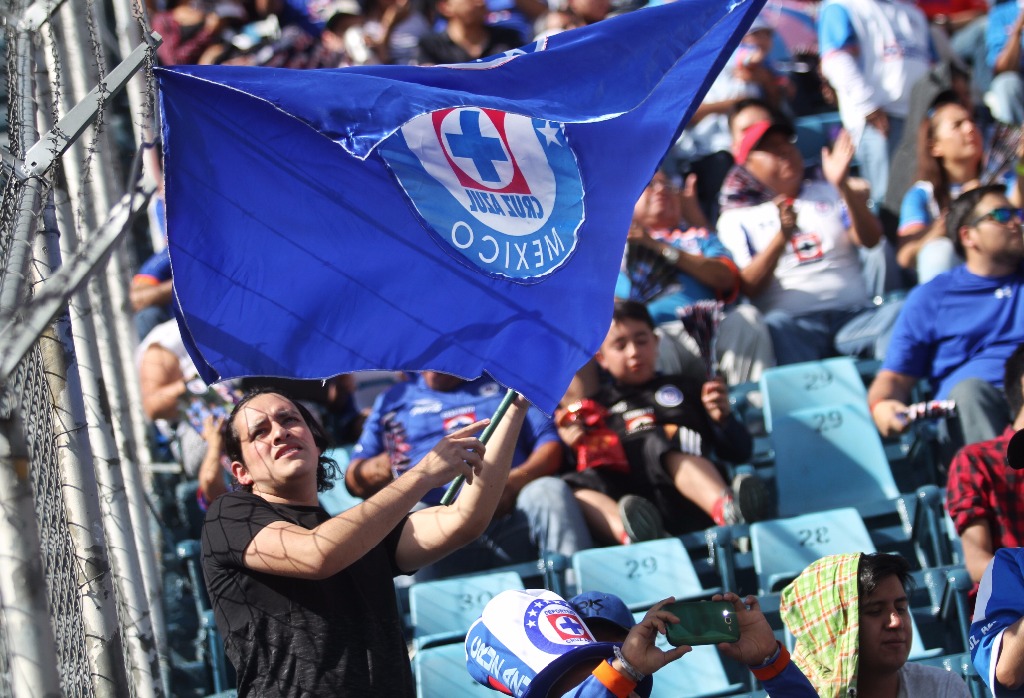 Afición de Cruz Azul. Foto Cuartoscuro