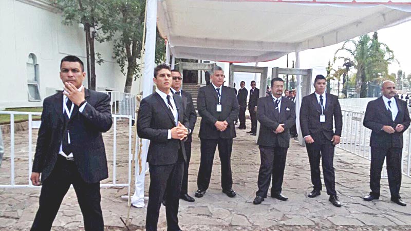 El acceso estuvo controlado por los personajes traídos de Torreón