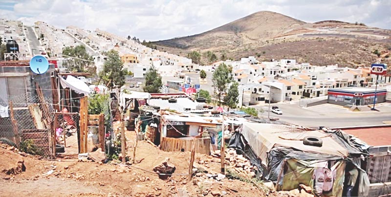 En la Villa hay un sinnúmero de asentamientos irregulares cercanos a fraccionamientos de nueva formación que sí cumplen con la normatividad del Código Urbano de Zacatecas ■ FOTO: MIGUEL ÁNGEL NÚÑEZ