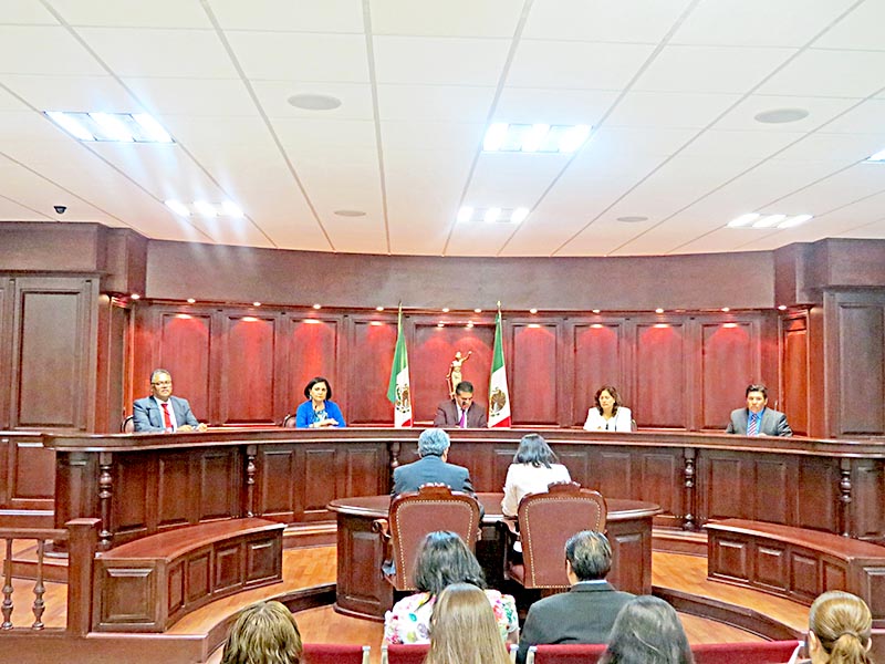 Sesión del Pleno en el Tribunal de Justicia Electoral del Estado de Zacatecas, realizada este martes ■ FOTO: LA JORNADA ZACATECAS