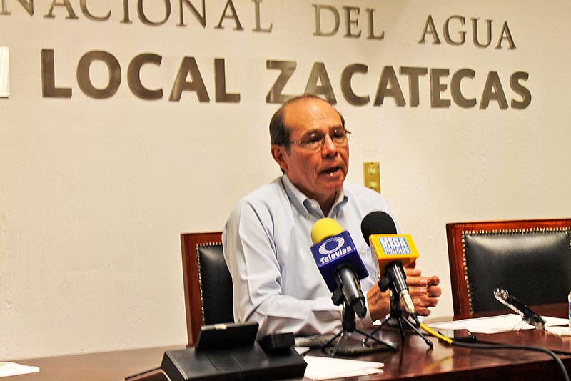 Benjamín de León, director estatal de la Comisión Nacional del Agua ■ foto: rafael de santiago