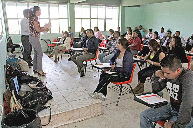 La delegación estatal de la dependencia ha acompañado en todas las evaluaciones a docentes, comenta Marco Vinicio Flores Chávez ■ foto: andrés sánchez