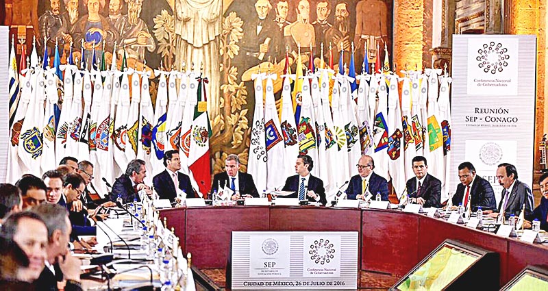 A la reunión de trabajo asistieron 25 mandatarios y representantes de cinco entidades federativas ■ FOTO: LA JORNADA ZACATECAS