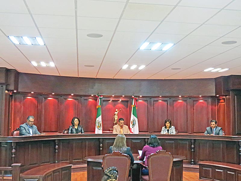 Sesión del Tribunal de Justicia Electoral del Estado de Zacatecas ■ FOTO: LA JORNADA ZACATECAS