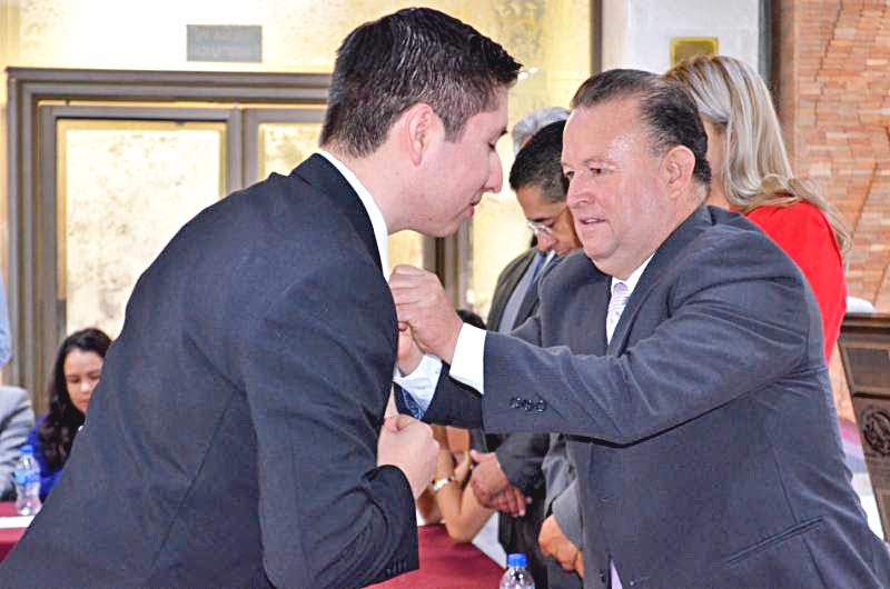 Juan Carlos Lozano, titular de la Sedeso estatal, acudió a la inauguración del evento en representación del gobernador ■ foto: la jornada zacatecas